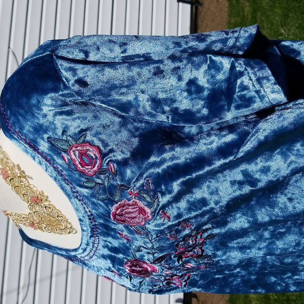 Curations blouse for women